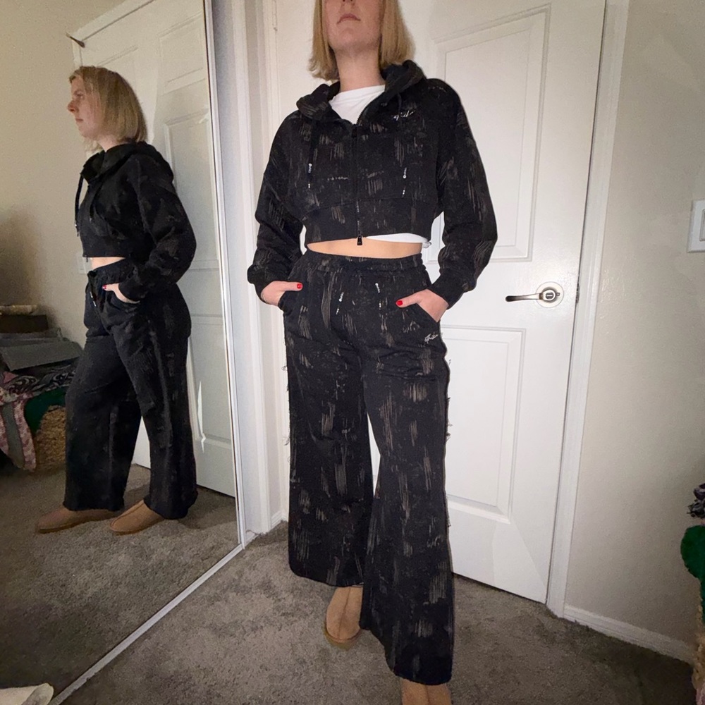 Black Patterned Women's Sweatpants